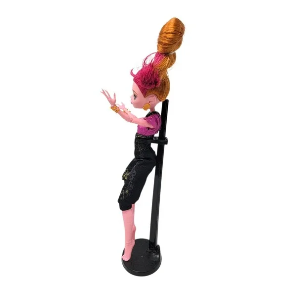 Monster High Gigi Grant 13 Wishes G1 Doll Genie Hair Ball No Shoes 2013